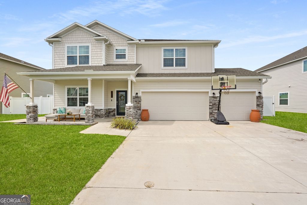 152 College Street, Kingsland, GA 31548