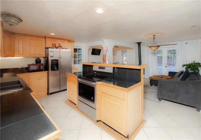 15155 Woodside Drive, Clearlake, CA 95422