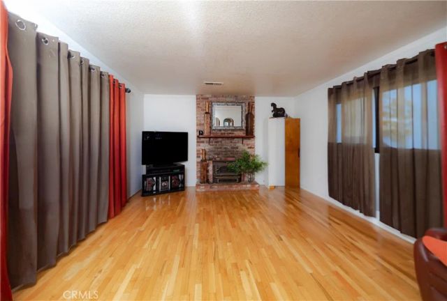 15155 Woodside Drive, Clearlake, CA 95422