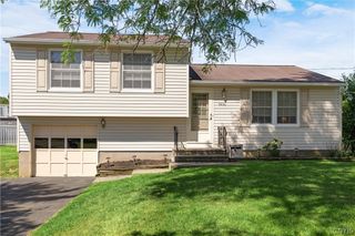 7436 Muench Road, Clay, NY 13088