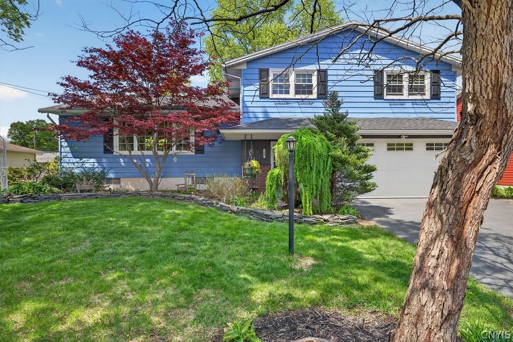 5087 Jennifer Drive, Clay, NY 13212