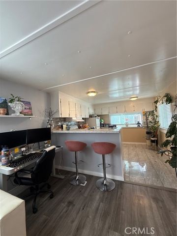 1618 W 132nd 17, Gardena, CA 90249