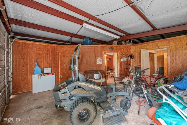 2675 Swan Lake Road, Bossier City, LA 71111