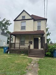 814 Lovett Place 2, Lorain, OH 44052