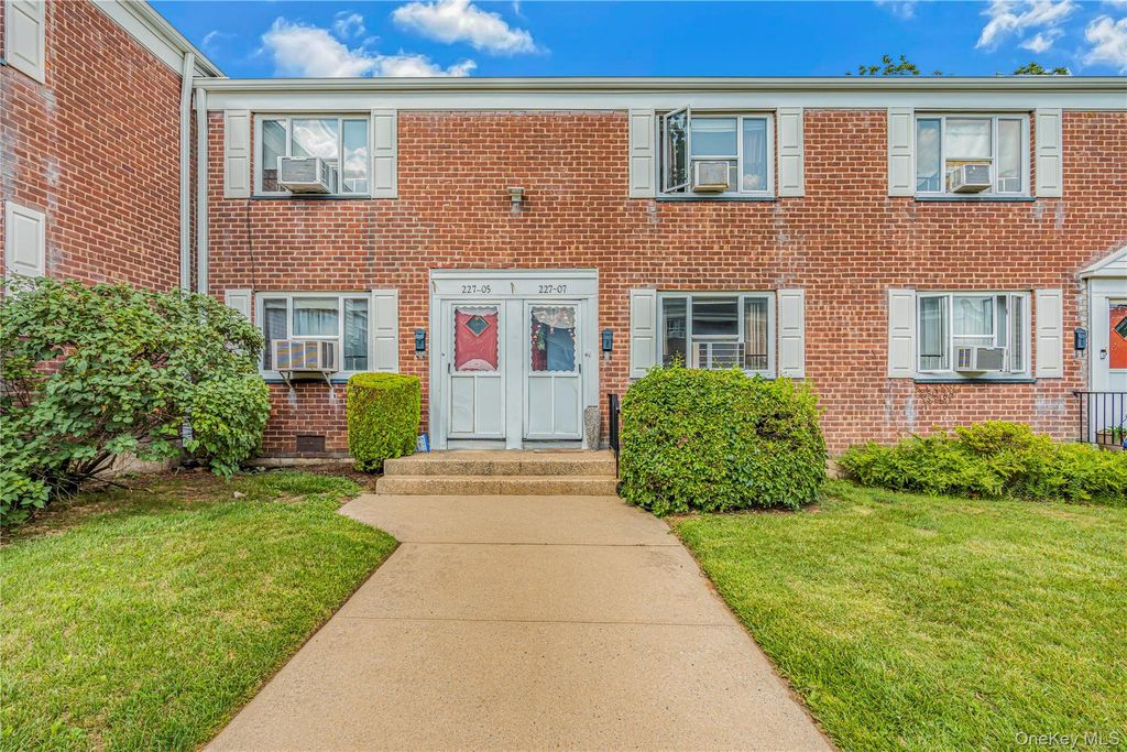 227-07 Hillside Avenue 516, Queens Village, NY 11427