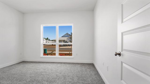 125 W Gray Owl Drive, Freeport, FL 32439