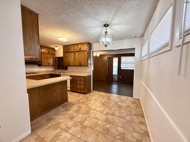 4131 MOFFETT AVENUE, Wichita Falls, TX 76308