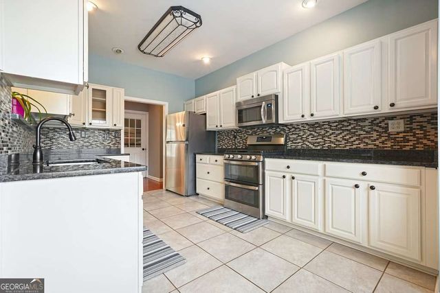 85 Hickory Hills Drive, Dawsonville, GA 30534