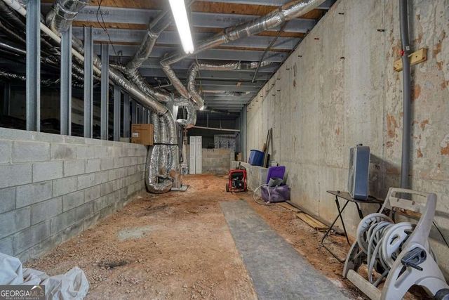 85 Hickory Hills Drive, Dawsonville, GA 30534