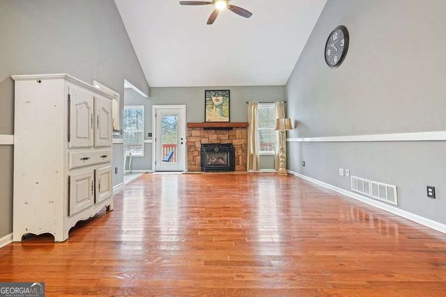 85 Hickory Hills Drive, Dawsonville, GA 30534