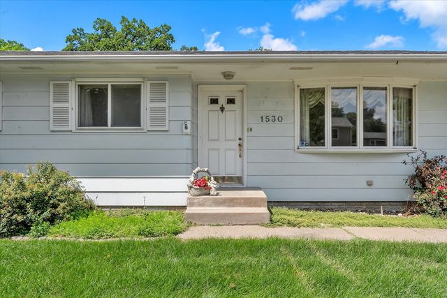 1530 W GEORGE WASHINGTON Boulevard S, Davenport, IA 52804