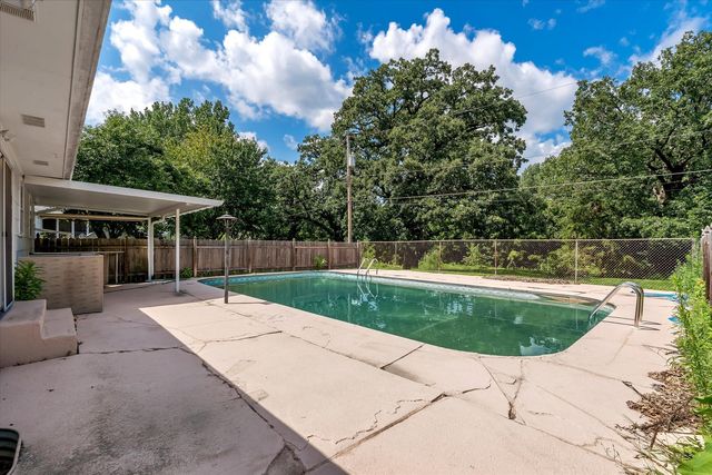 1530 W GEORGE WASHINGTON Boulevard S, Davenport, IA 52804