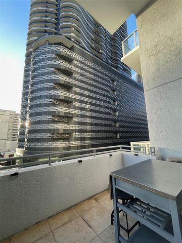 1050 Brickell Ave 410, Miami, FL 33131