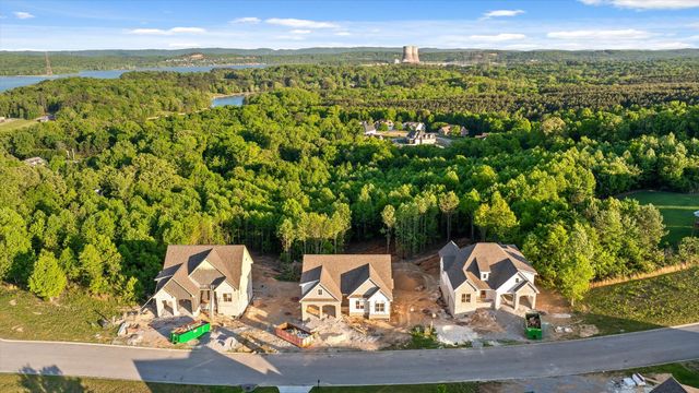 2144 River Watch Drive 23, Soddy Daisy, TN 37379