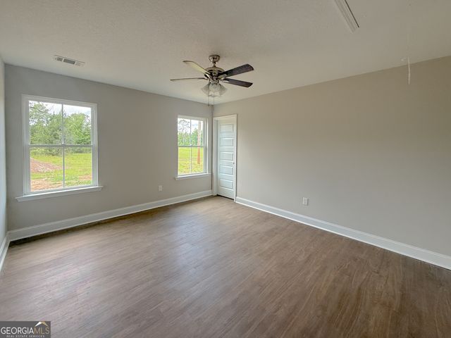 3923 Mosley Road, Claxton, GA 30417