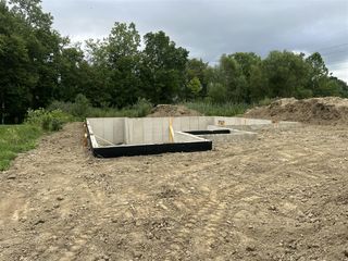 31603 Beaver Circle, New Boston, MI 48164