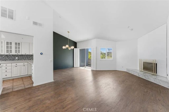 1222 Kings Road 11, West Hollywood, CA 90069