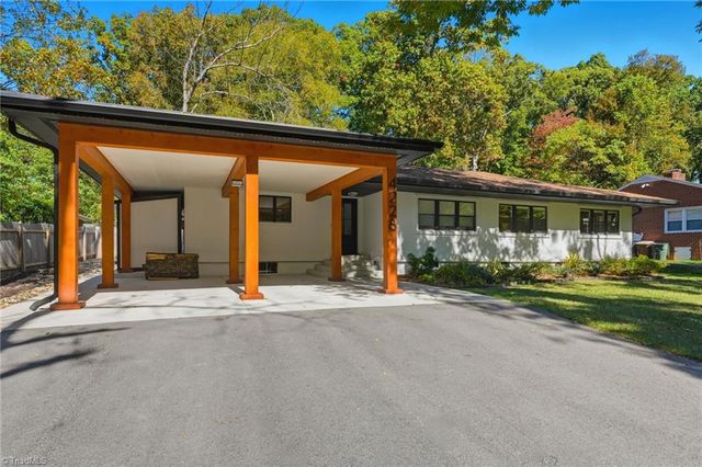 4228 Starmount Drive, Greensboro, NC 27410