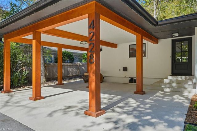 4228 Starmount Drive, Greensboro, NC 27410