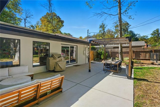 4228 Starmount Drive, Greensboro, NC 27410