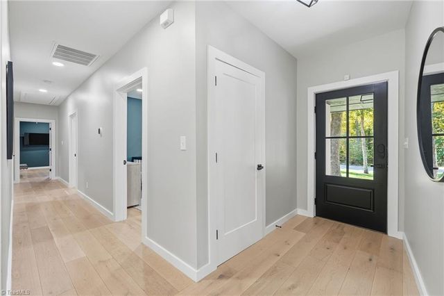 4228 Starmount Drive, Greensboro, NC 27410