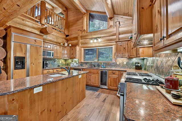 505 River Ridge Road, Blue Ridge, GA 30513