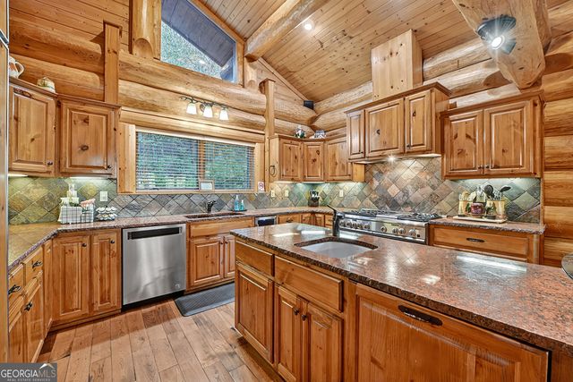505 River Ridge Road, Blue Ridge, GA 30513