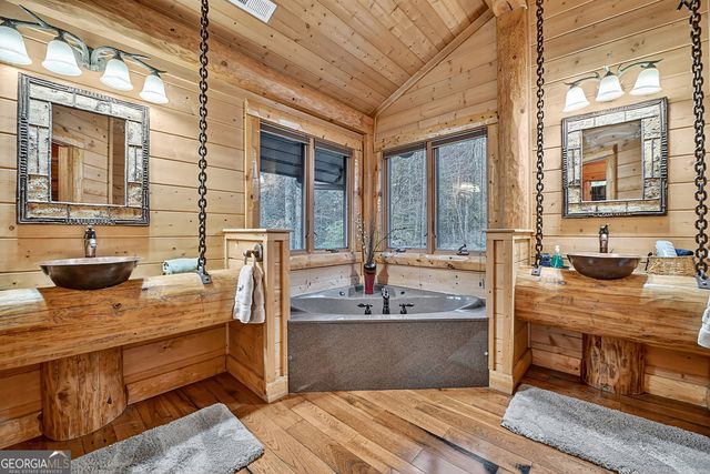505 River Ridge Road, Blue Ridge, GA 30513
