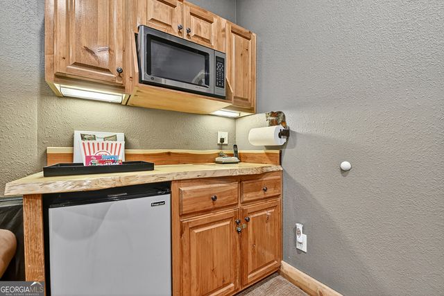 505 River Ridge Road, Blue Ridge, GA 30513