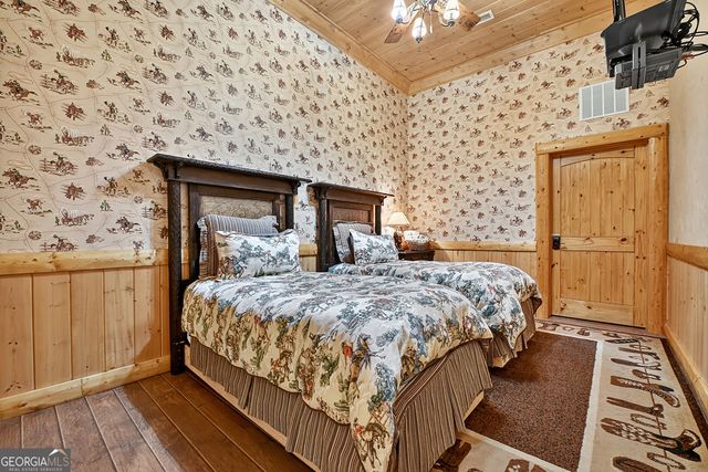 505 River Ridge Road, Blue Ridge, GA 30513