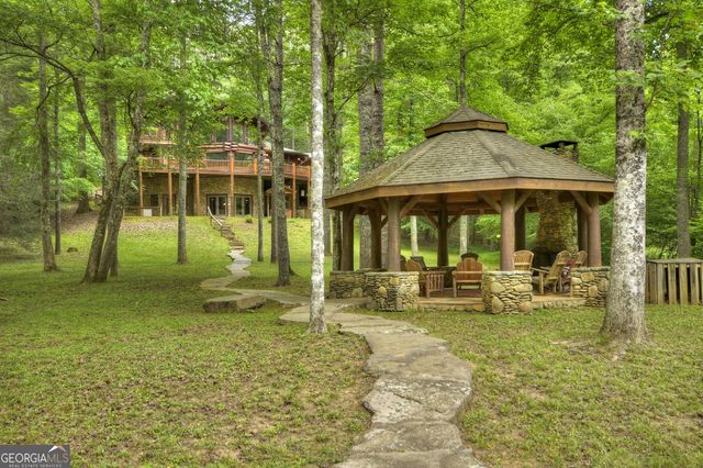 505 River Ridge Road, Blue Ridge, GA 30513