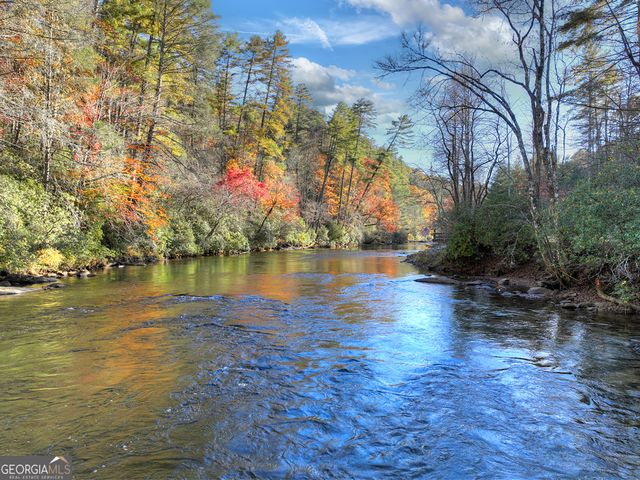 505 River Ridge Road, Blue Ridge, GA 30513