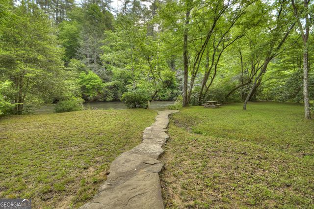 505 River Ridge Road, Blue Ridge, GA 30513