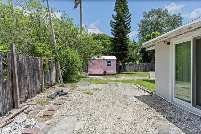 2807 SW 14th, Fort Lauderdale, FL 33312