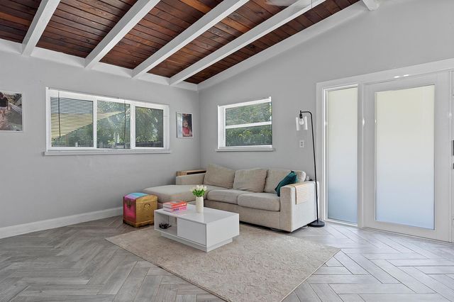 2807 SW 14th, Fort Lauderdale, FL 33312