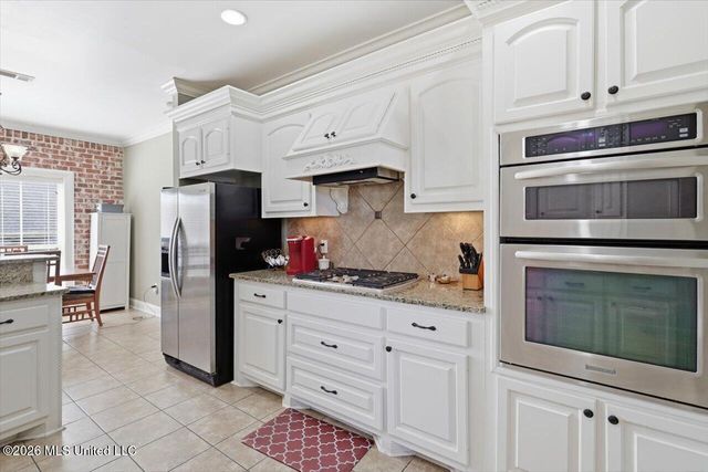 111 Bellemeade Trace, Clinton, MS 39056