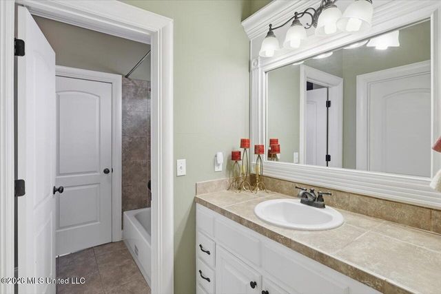 111 Bellemeade Trace, Clinton, MS 39056