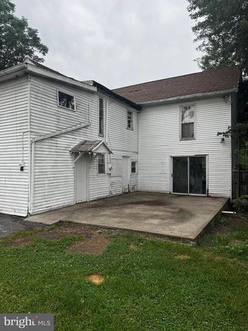 307 PALMYRA RD, Edinburg, VA 22824
