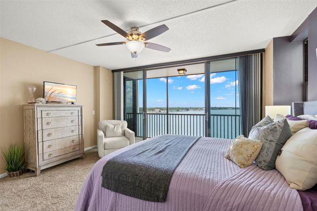 7100 SUNSHINE SKYWAY LANE S 703, St Petersburg, FL 33711