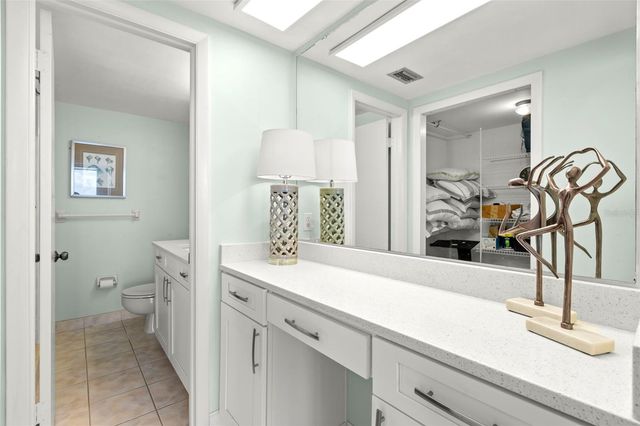 7100 SUNSHINE SKYWAY LANE S 703, St Petersburg, FL 33711