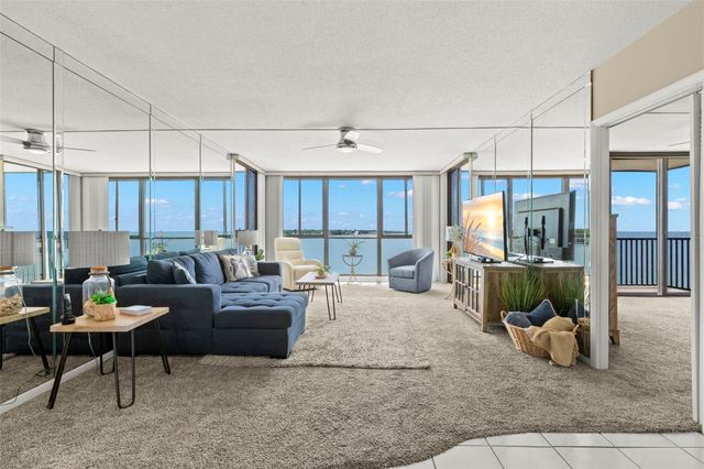 7100 SUNSHINE SKYWAY LANE S 703, St Petersburg, FL 33711