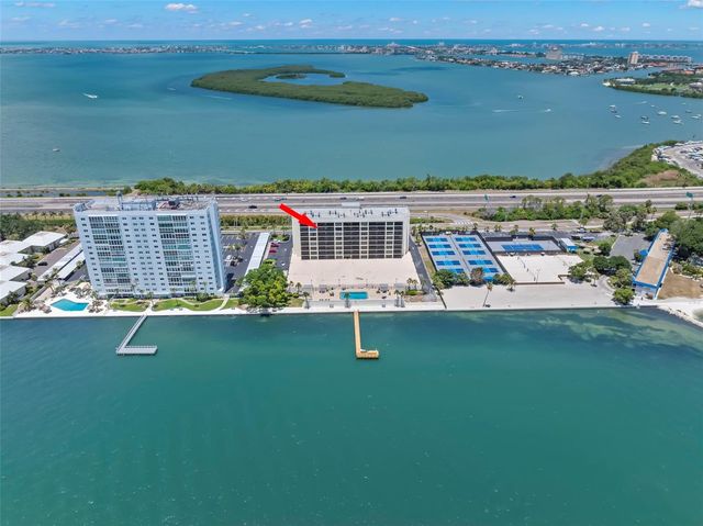 7100 SUNSHINE SKYWAY LANE S 703, St Petersburg, FL 33711
