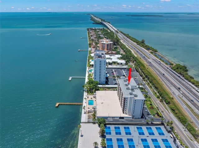 7100 SUNSHINE SKYWAY LANE S 703, St Petersburg, FL 33711