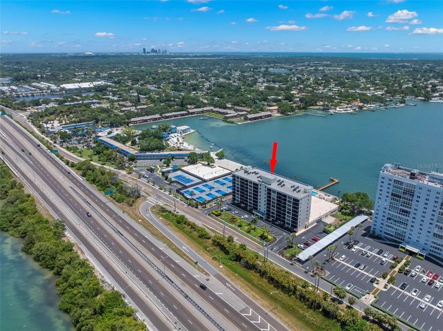 7100 SUNSHINE SKYWAY LANE S 703, St Petersburg, FL 33711
