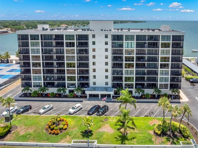 7100 SUNSHINE SKYWAY LANE S 703, St Petersburg, FL 33711