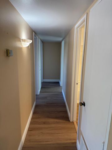 312 N N Santa Ana St, Los Banos, CA 93635