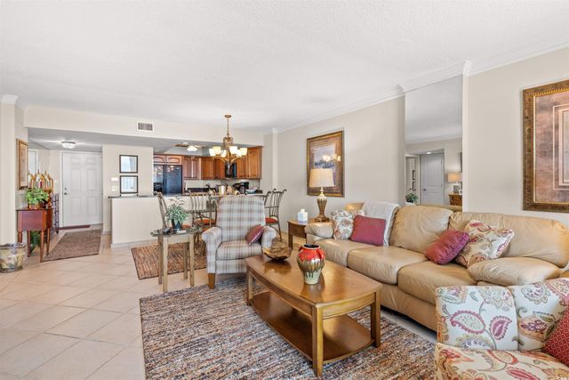 10200 Beach Club Dr Apt 9D, Myrtle Beach, SC 29572