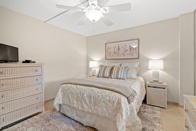 10200 Beach Club Dr Apt 9D, Myrtle Beach, SC 29572