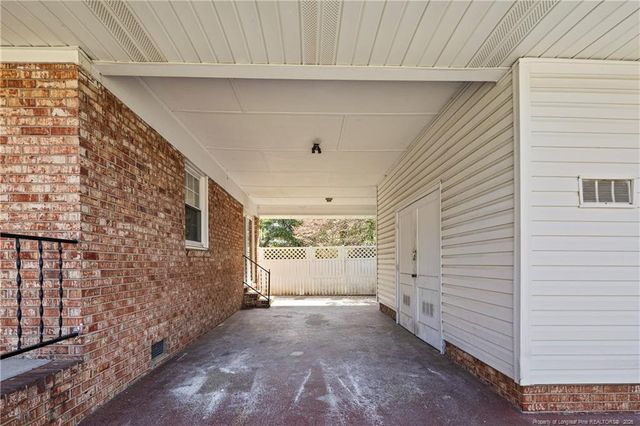 5039 ONSLOW Street, Fayetteville, NC 28311