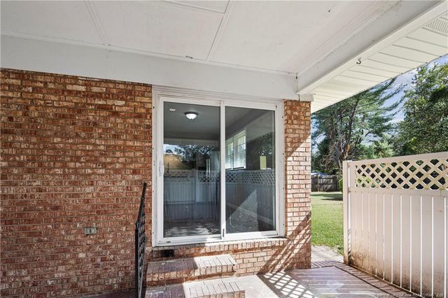 5039 ONSLOW Street, Fayetteville, NC 28311